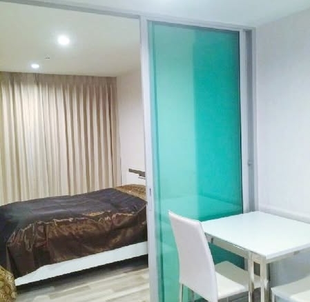 bedroom and room interior of The Cube Chaengwattana