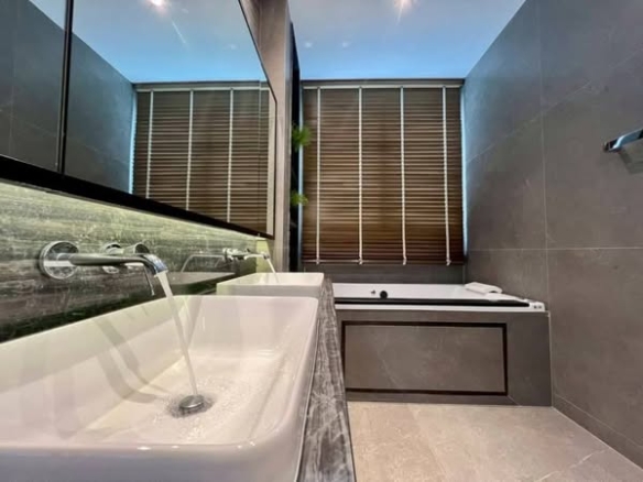 bathroom of เดอะ เจนทริ วิภาวดี (The Gentry Vibhavadi)