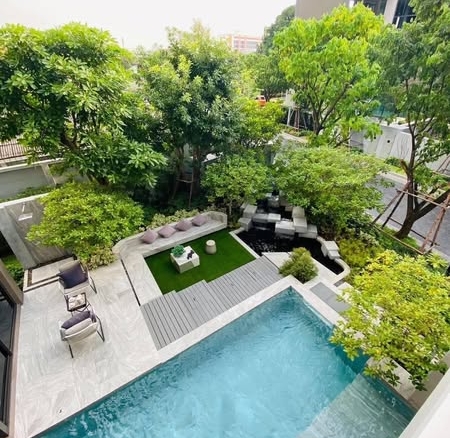pool of เดอะ เจนทริ วิภาวดี (The Gentry Vibhavadi)