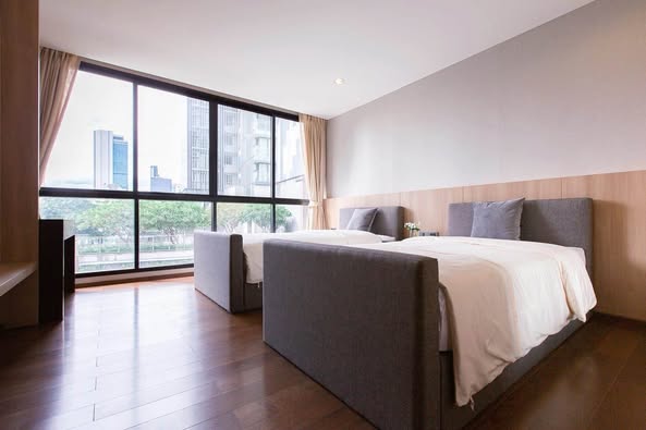 bedroom of The Hudson