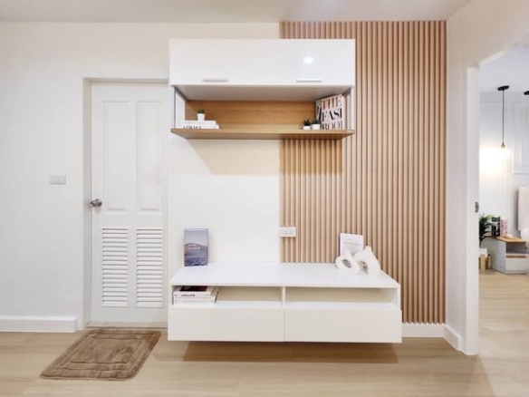 room interior and bathroom of The Kith Plus Nawamin เดอะ คิทท์ พลัส นวมินทร์