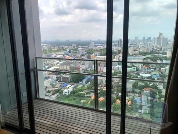 The Met Condominium