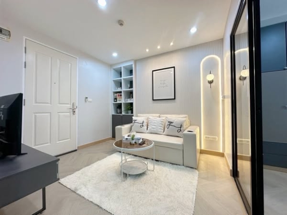 living room and bedroom of The Niche MONO Bangna อาคาร C และ D