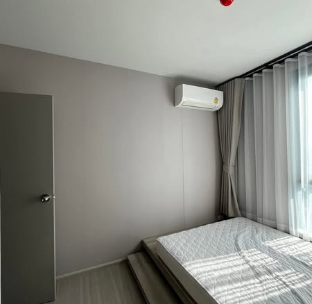 bedroom of The Parkland Phetkasem 56