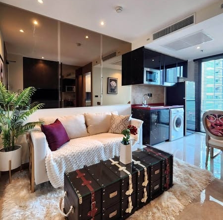 living room of The Riviera Ocean Drive
