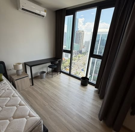 bedroom of XT Phayathai