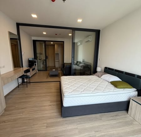 bedroom of XT Phayathai
