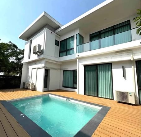 pool of มัณฑนา บางนา กม.15 | MANTANA Bangna km. 15