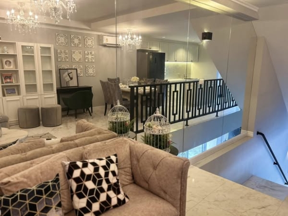 living room of ทาวน์โฮมแฝด4ชั้น