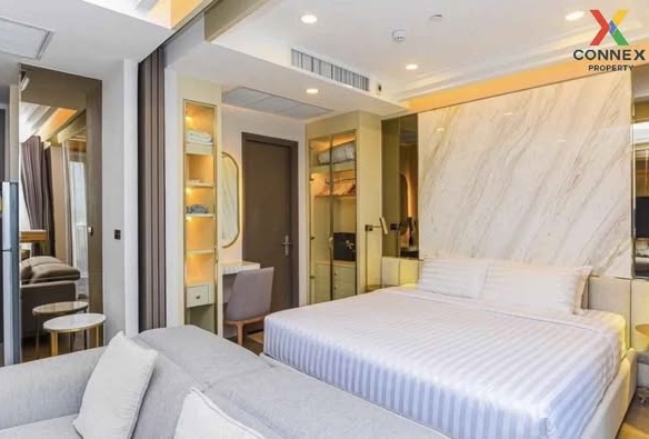 bedroom of Ashton Chula-Silom