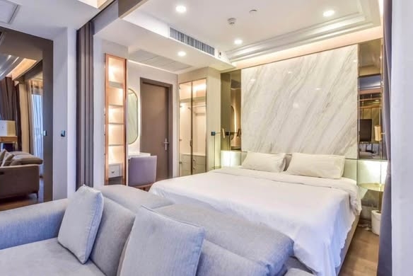 bedroom of Ashton Chula-Silom