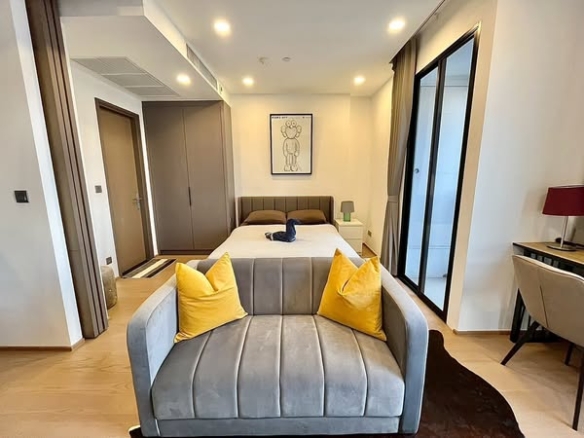 bedroom and living room and room interior of Ashton Chula-Silom