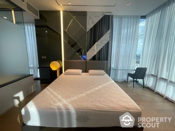 bedroom of Ashton Silom