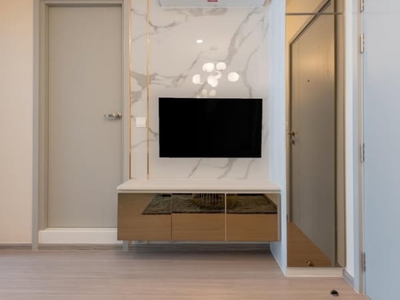living room and room interior of Aspire Asoke-Ratchada