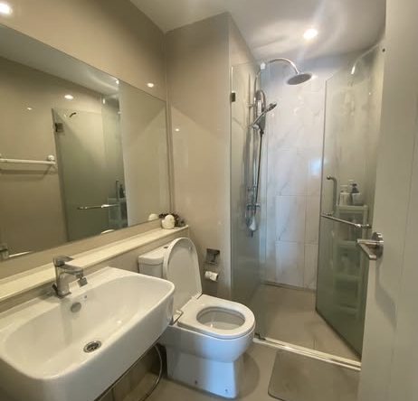 room interior of แอสปาย เอราวัณ ไพร์ม Aspire Erawan Prime