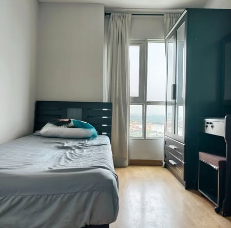bedroom of Aspire Rama 4