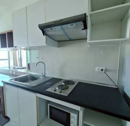 kitchen of Astro