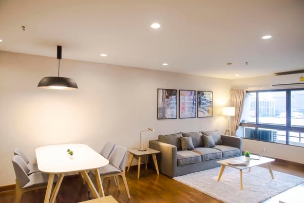 living room and room interior of Baan Phloen Chit Apartment