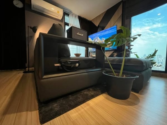 living room of Bangkok Horizon Sathon