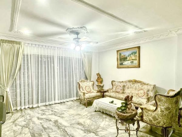 living room and bedroom of Casa Legend Ratchaphruek – Pinklao.