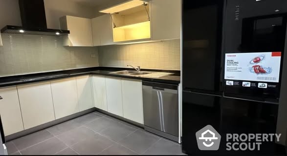 kitchen of Centre Point Serviced Apartment Thong Lo