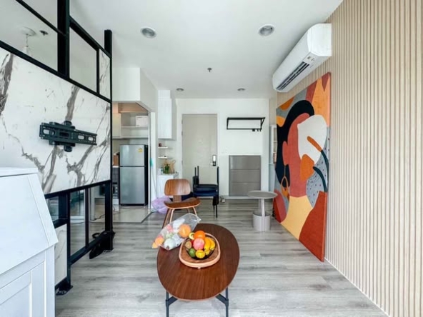living room and room interior of Centric Sathon-St Louis
