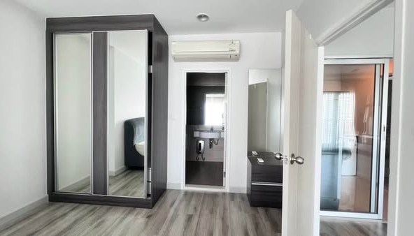 room interior of Centric Sathon-St Louis