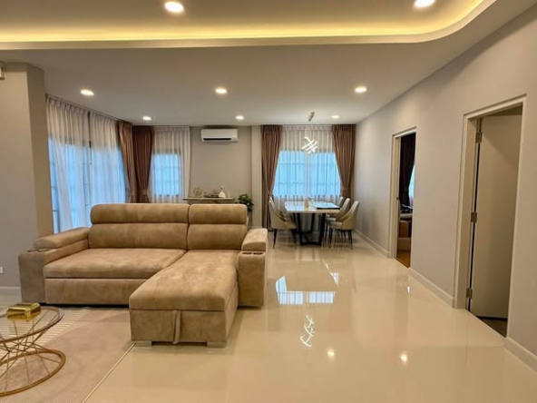living room of Centro Bangna