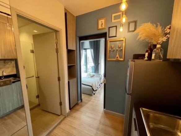 bedroom and room interior of Chapter One Midtown Lat Phrao 24