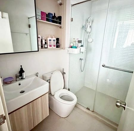 bathroom of Chewathai Kaset-Nawamin