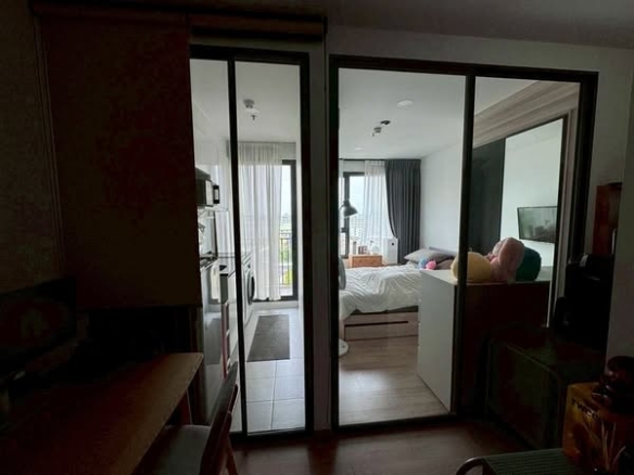 bedroom and room interior of Chewathai Kaset-Nawamin