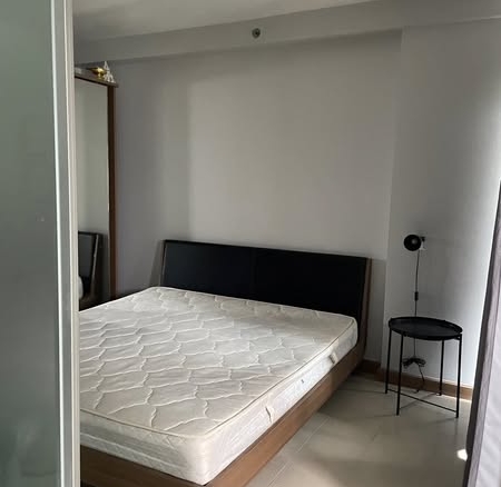 bedroom and room interior of City Home Srinagarindra