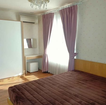 bedroom of Condo U @ Huamak Station, building A