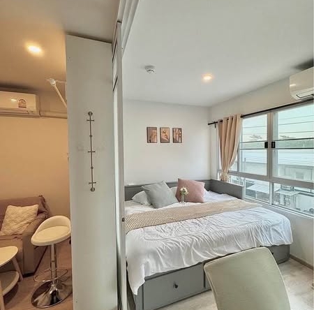 bedroom and room interior of Elio Del Moss Phaholyothin