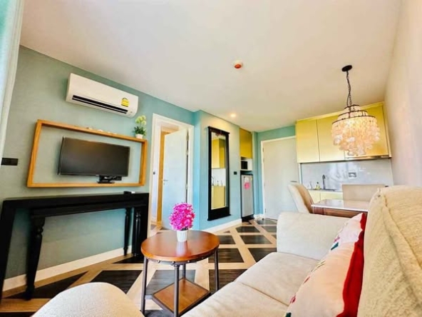 living room of Espana Condo Resort Pattaya