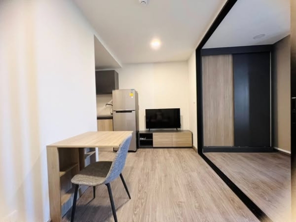 FLEXI Sathon-Charoen Nakhon