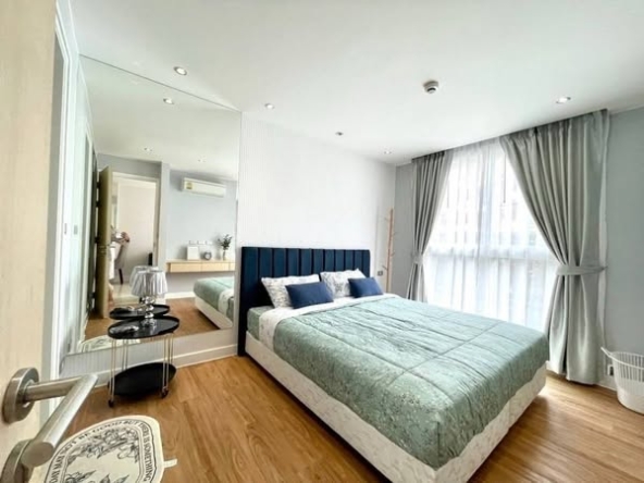 bedroom of Grande Caribbean Condo