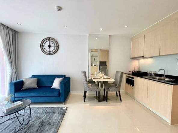 living room of Grande Caribbean Condo