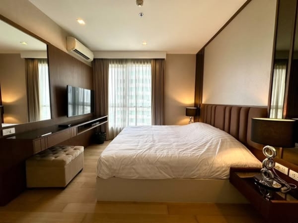 bedroom of HQ by Sansiri