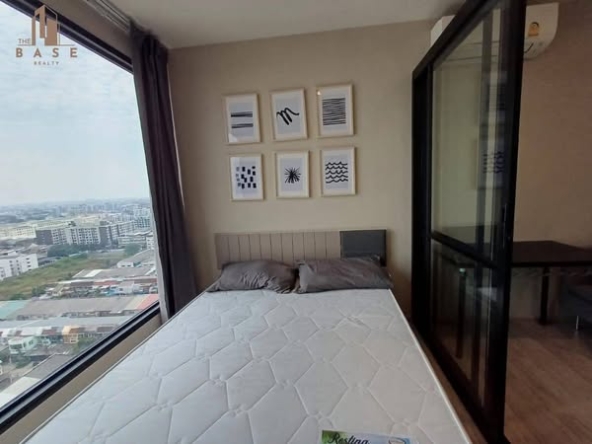 bedroom of Ideo Mobi Sukhumvit Eastpoint
