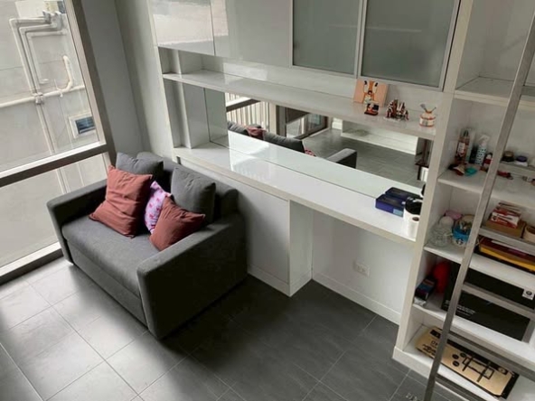 living room of Ideo Morph 38