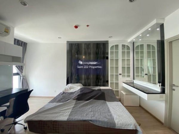 bedroom and room interior of Ideo Q Chula-Samyan