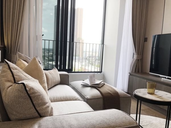 bedroom and living room of Ideo Q Sukhumvit 36