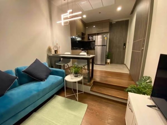 living room of Ideo Q Victory