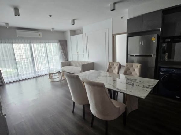 IDEO Rama9 – Asoke