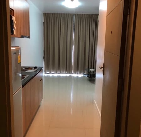 Ideo Sathon-Taksin