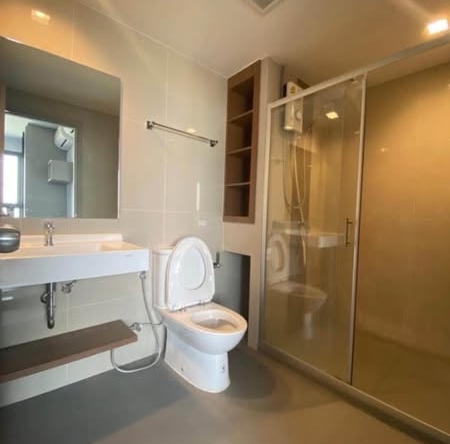 bathroom of Ideo Sukhumvit 93