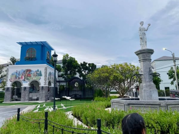 indy bangna ramkhamhaeng