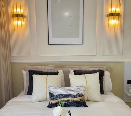 bedroom of Iris Avenue