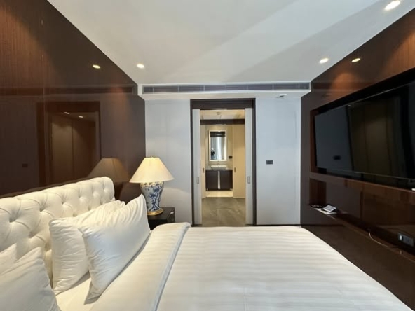 bedroom of La Citta Delre Thonglor 16